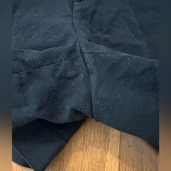 *last chance* Banana Republic | Women’s black shorts - Picture 9 of 16